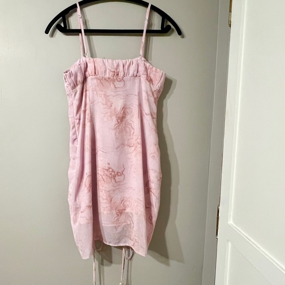 Forever 21 little pink dress - Picture 4 of 5